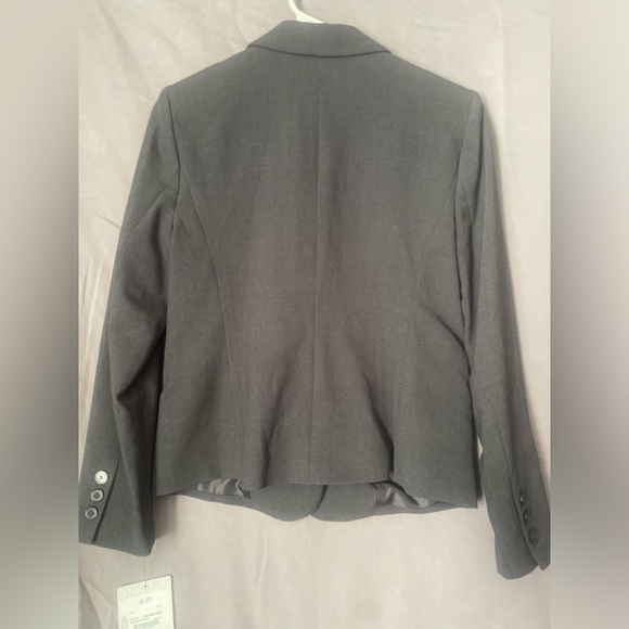 Liz Claiborne Women’s Grey Blazer NWT SZ 6 P - Picture 5 of 5